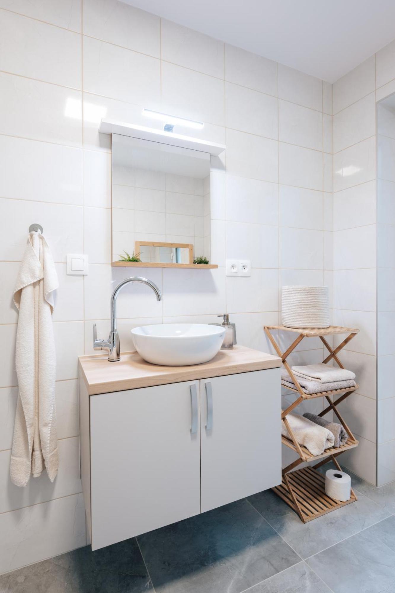 Apartman U Sklepu Sardice Buitenkant foto