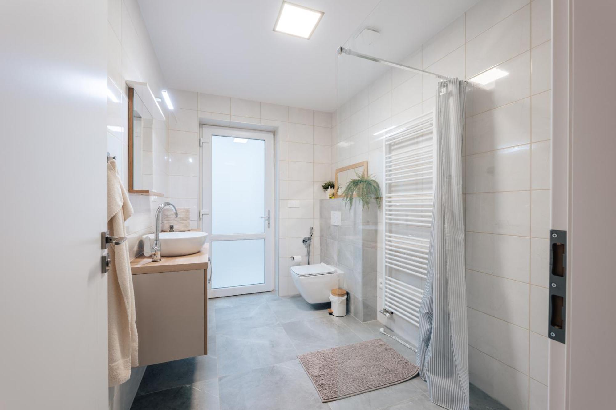 Apartman U Sklepu Sardice Buitenkant foto